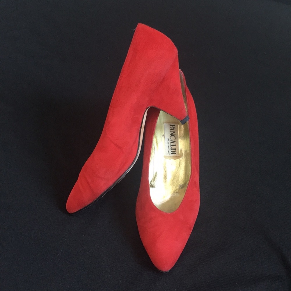Red Suede Mid-Heel Pumps by Pancaldi
